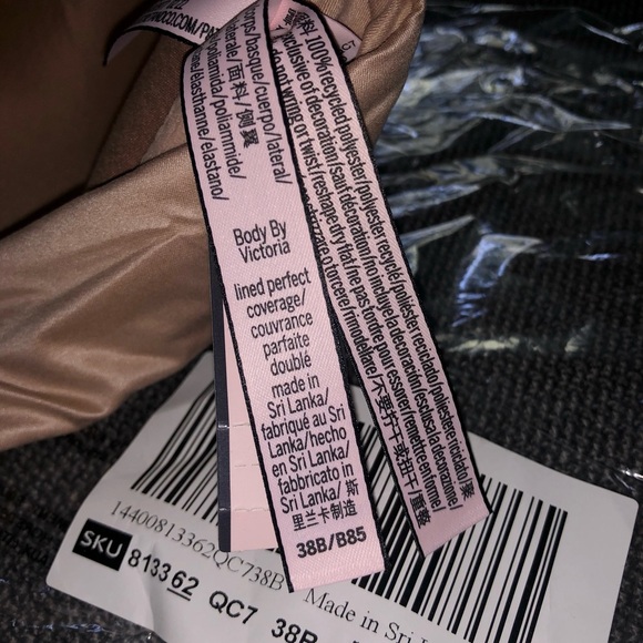 Victoria’s Secret, Body by Victoria, Perfect Coverage, lightly lined bra. 38B - Picture 5 of 5